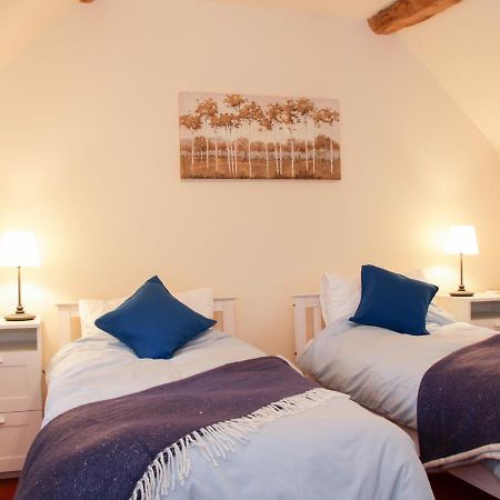 Cream Door Cottage كيدرمينستر المظهر الخارجي الصورة