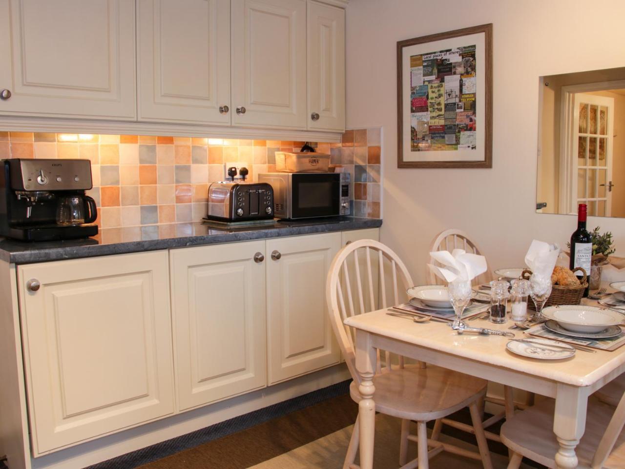 Cream Door Cottage كيدرمينستر المظهر الخارجي الصورة